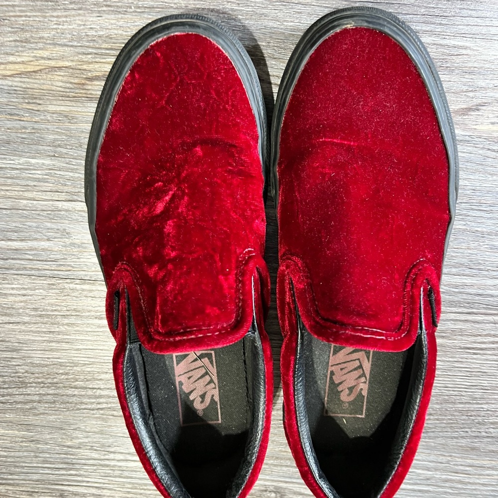 Velvet red vans